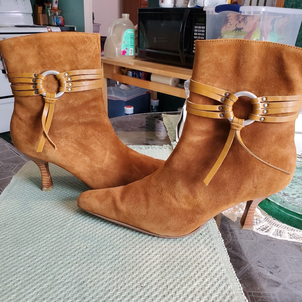 Women's Bijou Whiskey Suede Boots